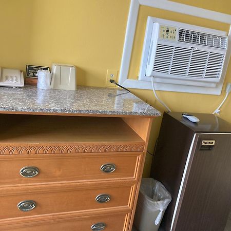 Western Skies Motel Clarendon Екстериор снимка